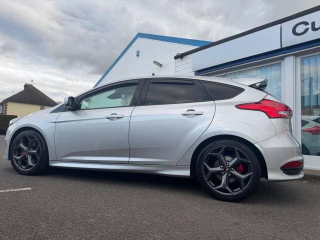 2016 Ford Focus 2.0T EcoBoost ST-3 5dr