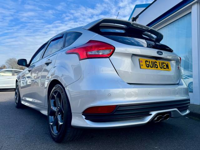 2016 Ford Focus 2.0T EcoBoost ST-3 5dr