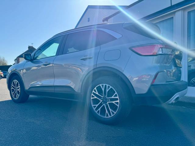 2022 Ford Kuga 1.5 EcoBoost 150 Titanium Edition 5dr