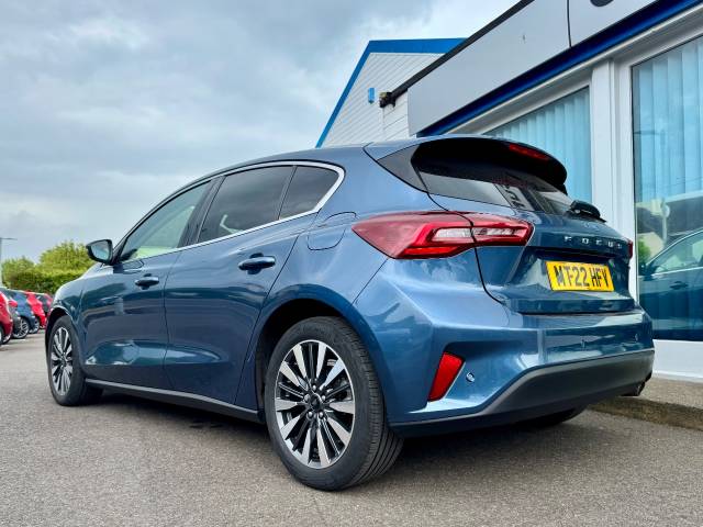 2022 Ford Focus 1.0 EcoBoost Hybrid mHEV 155 Titanium Vig 5dr Auto