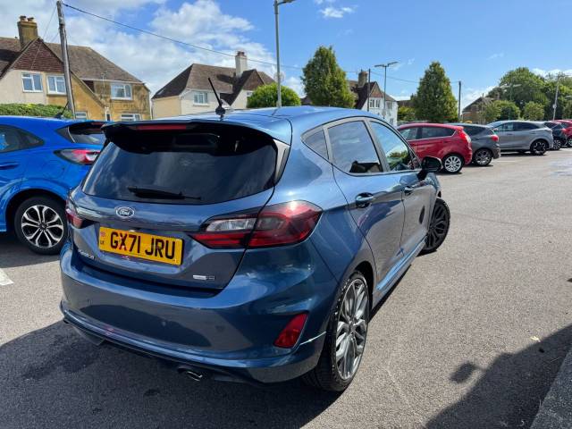 2022 Ford Fiesta 1.0 EcoBoost Hybrid mHEV 125 ST-Line Vignale 5dr