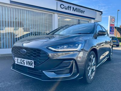 FORD FOCUS... X 18 FINANCE TYPE DEPOSIT TOTAL BALANCE TERM CHARGES REPRESENTATIVE APR 1ST...