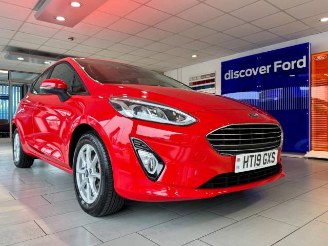Ford Fiesta 1.0 EcoBoost Zetec 5dr Hatchback Petrol RED